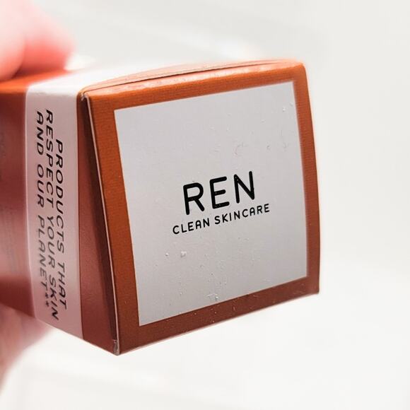 Ren Clean Skincare New Brightening dark circle Radiance eye cream Full size 15ml - Picture 5 of 8